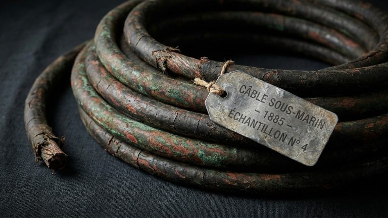 The 1858 Atlantic Cable: How Queen Victoria and the U.S. President Spoke for Weeks