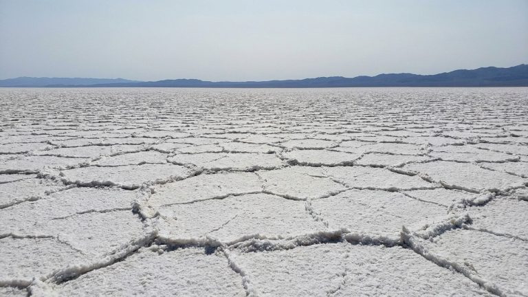 Iran’s River Diversion Exposes Lake Urmia’s 8 Billion Tons of Salt to the Air